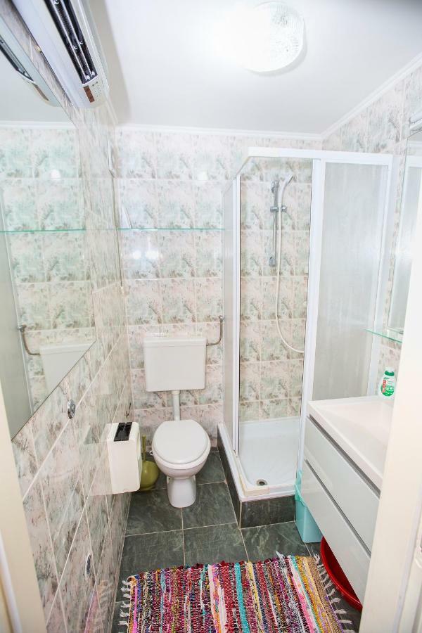 Apartmani Marijana เซซาริซา ภายนอก รูปภาพ